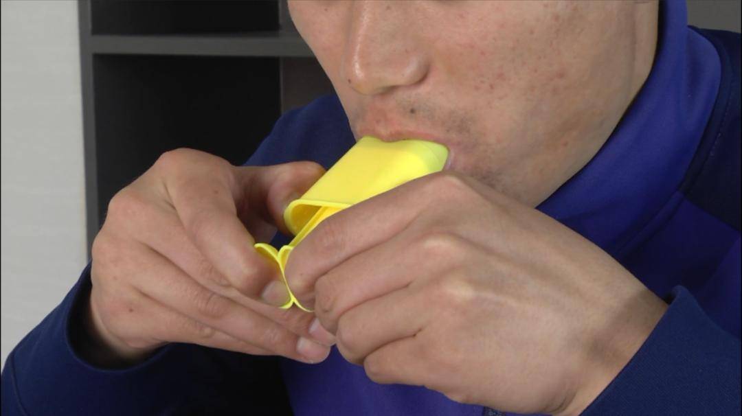 糖学校周边很常见孩子别碰!开元棋牌警惕!这种“网红”(图1) 糖学校周边很常见孩子别碰!开元棋牌警惕!这种“网红”(图1)