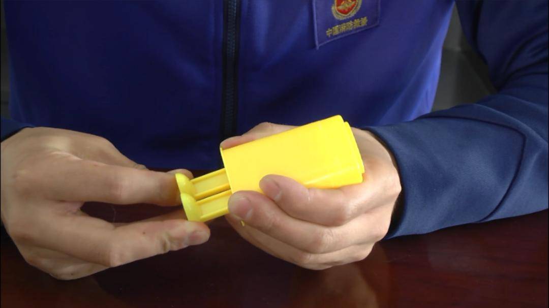 糖学校周边很常见孩子别碰!开元棋牌警惕!这种“网红”(图2) 糖学校周边很常见孩子别碰!开元棋牌警惕!这种“网红”(图2)